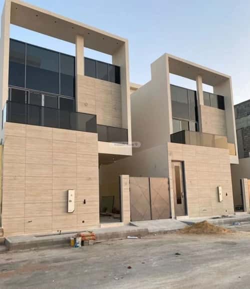 5 bedroom villa in Al Mahdiyyah 3
