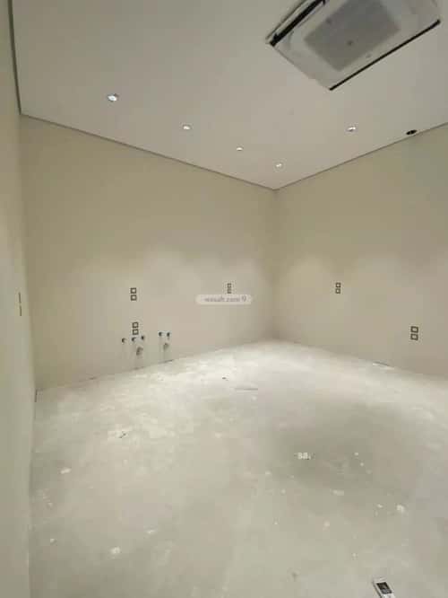 5 bedroom villa in Al Mahdiyyah 3
