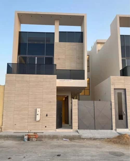 5 bedroom villa in Al Mahdiyyah 8