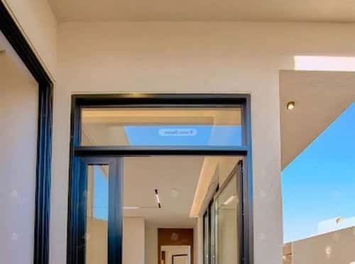 5 bedroom villa in Al Mahdiyyah 2