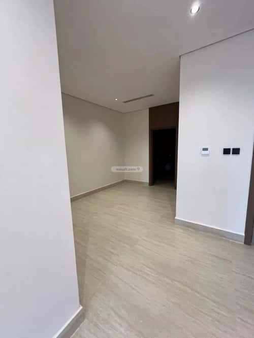 5 bedroom villa in Al Mahdiyyah 9