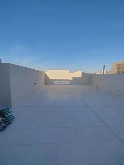 5 bedroom villa in Al Uraija Al Gharbi 5