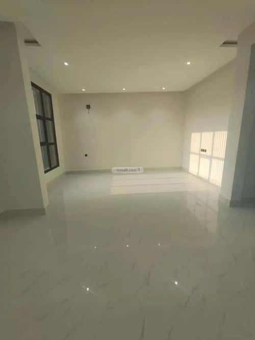 5 bedroom villa in Al Uraija Al Gharbi 1