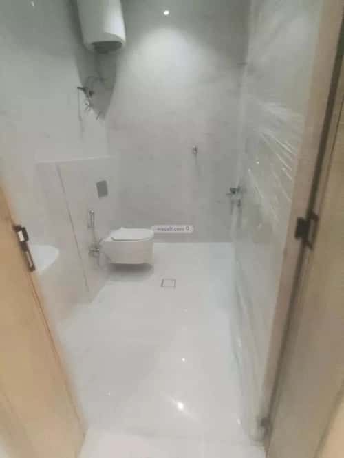 5 bedroom villa in Al Uraija Al Gharbi 5