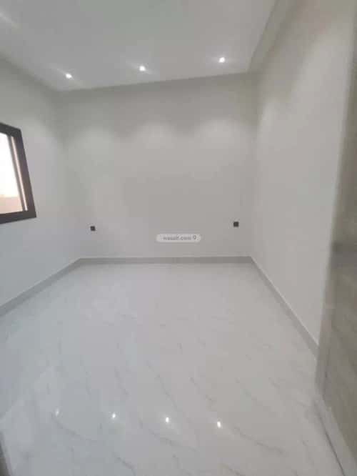 5 bedroom villa in Al Uraija Al Gharbi 2