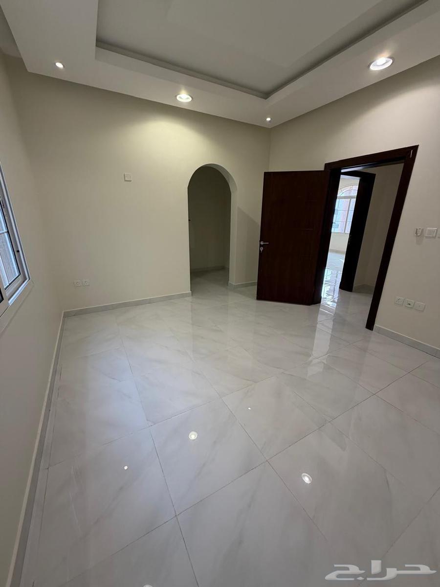 8 bedroom villa in Al Fardus, Eastern Province 4