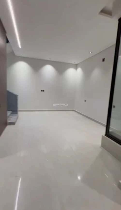 فيلا 3 غرف في طويق 6