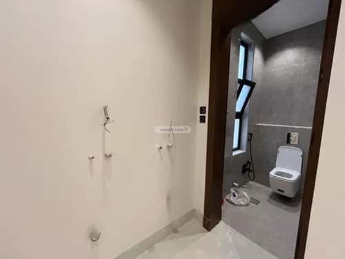 5 bedroom villa in Al Mahdiyyah 8