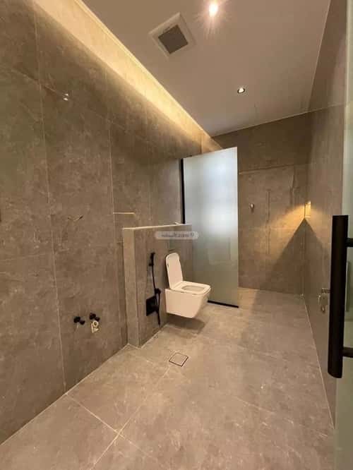 5 bedroom villa in Al Mahdiyyah 5