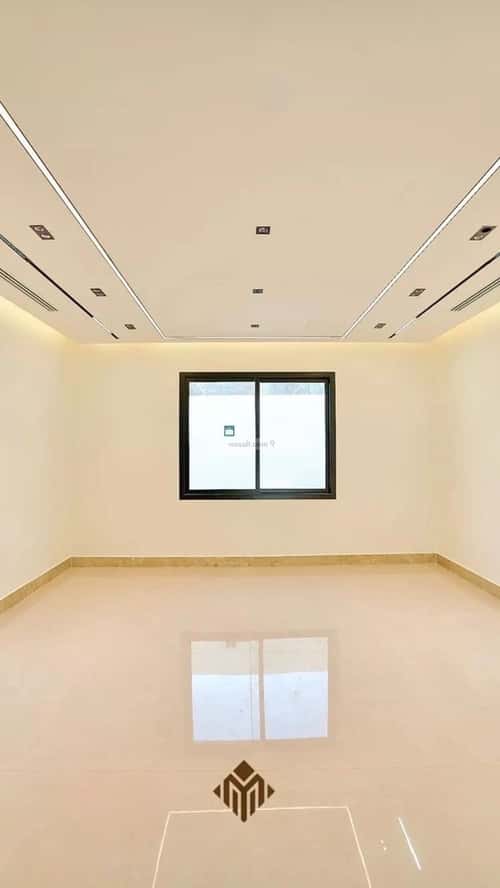 6 bedroom villa in Al Mahdiyyah 3