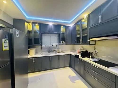 فيلا 4 غرف في العارض 11