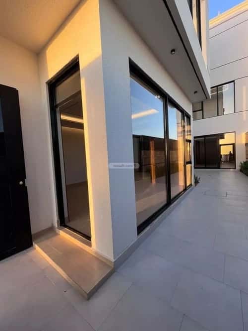 5 bedroom villa in Al Mahdiyyah 5