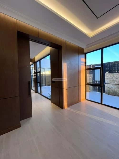 5 bedroom villa in Al Mahdiyyah 4