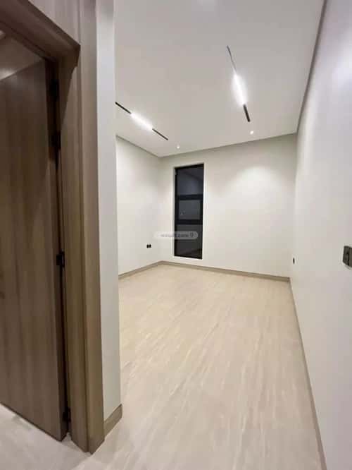 5 bedroom villa in Al Mahdiyyah 3