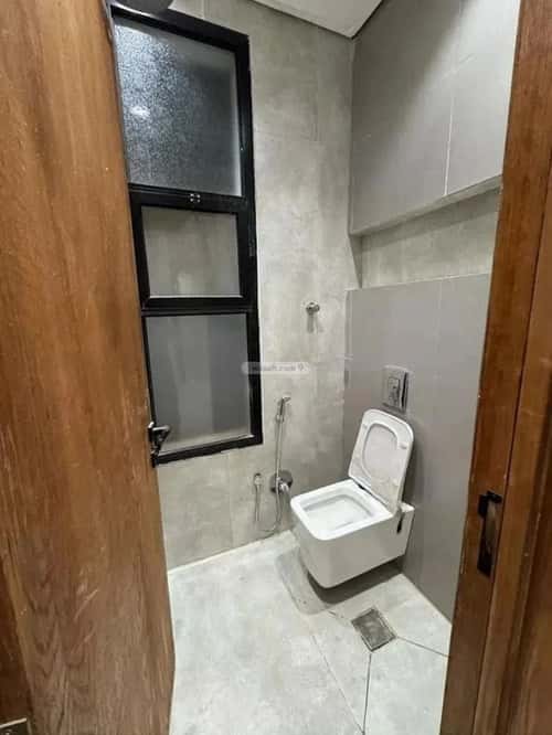 4 bedroom floor in Tuwaiq 1