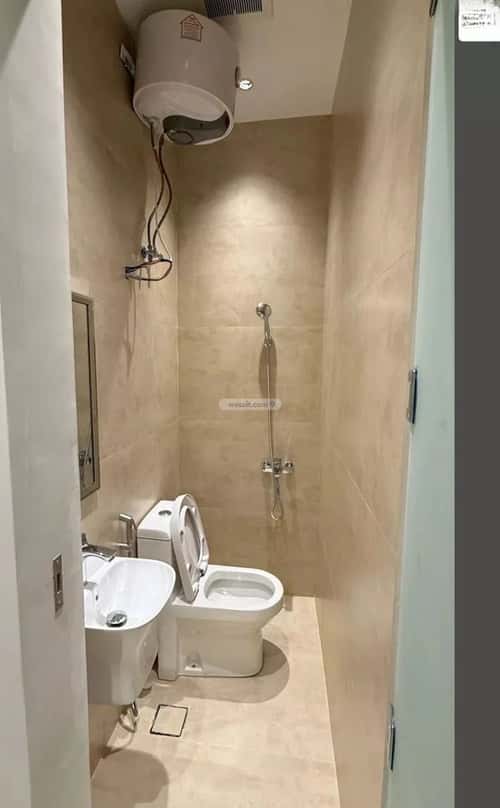 4 bedroom floor in Al Malqa 2