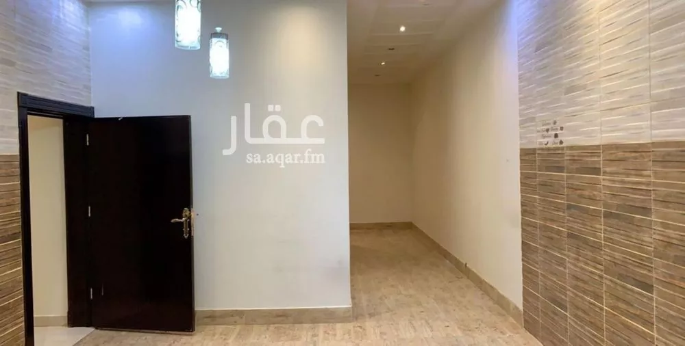 7 bedroom villa in Al Yasmin, Riyadh 17
