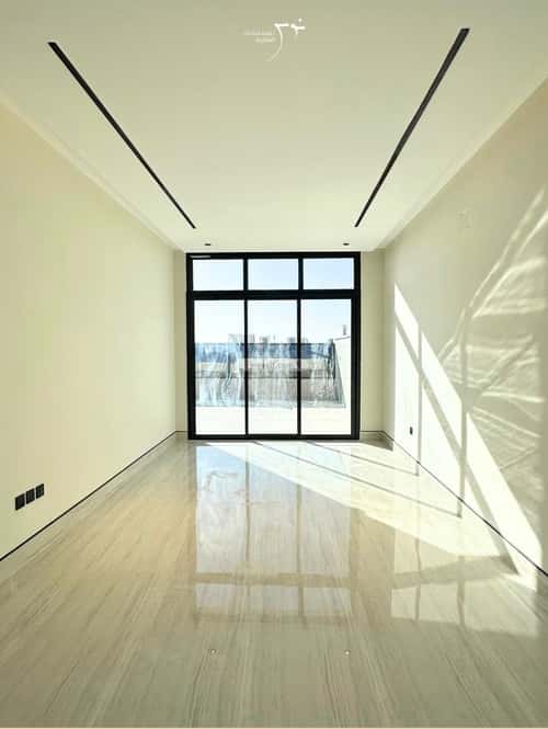 6 bedroom villa in Al Mahdiyyah 3