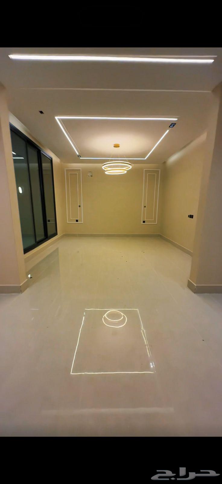 9 bedroom villa in Al Amwaj 4