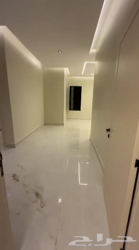 9 bedroom villa in Al Amwaj 6