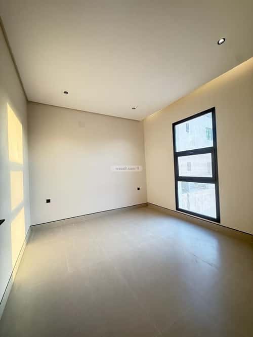 فيلا 6 غرف في المهدية 5