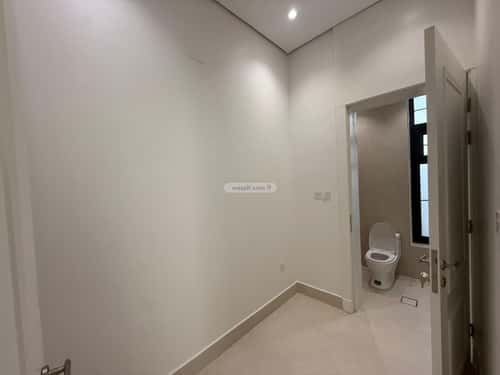 6 bedroom villa in Al Mahdiyyah 14