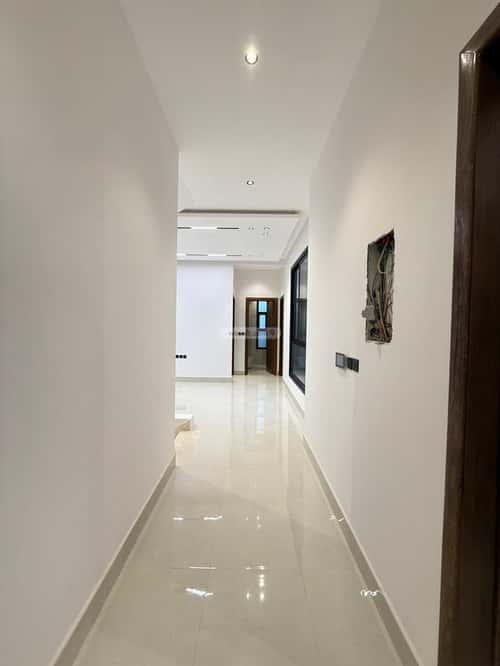 6 bedroom villa in Al Mahdiyyah 5