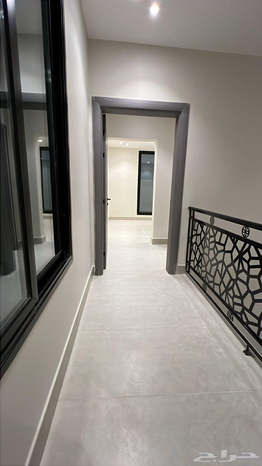 6 bedroom villa in Al Amwaj 14