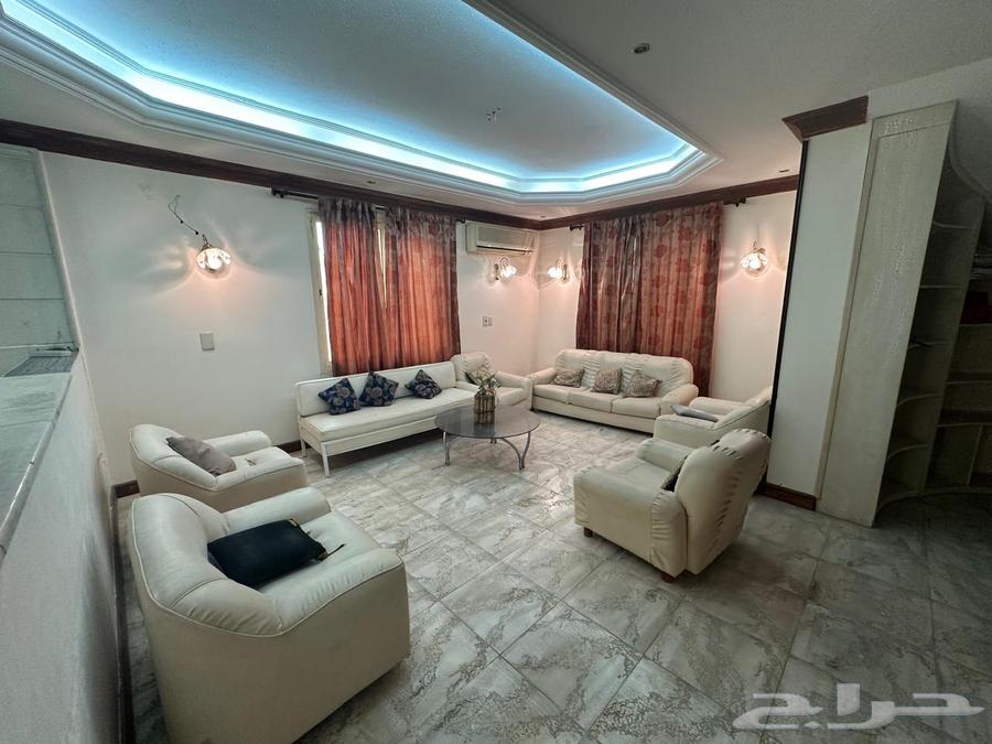 8 bedroom villa in Ash Shati Al Gharbi 9
