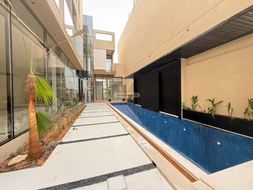 6 bedroom villa in Al Mahdiyyah 2