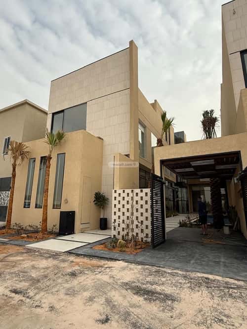 6 bedroom villa in Al Mahdiyyah 4