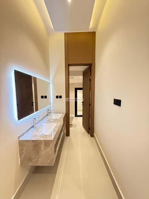 5 bedroom villa in Al Mahdiyyah 5