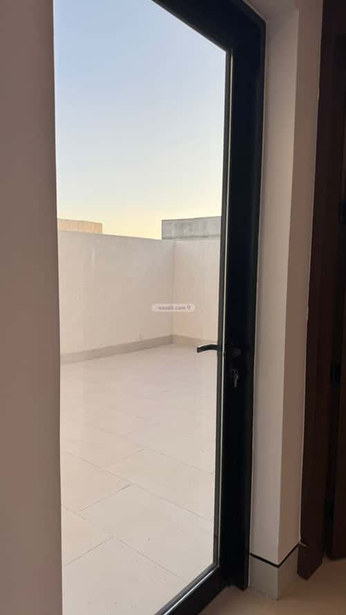 6 bedroom villa in Al Mahdiyyah 2