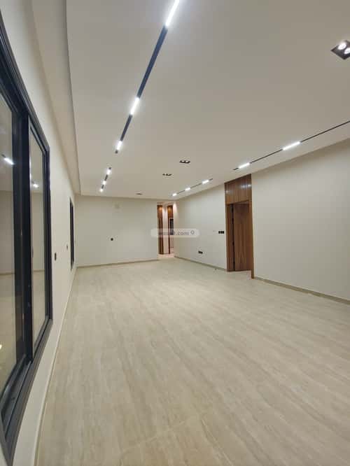 floor in Al Hazm 5