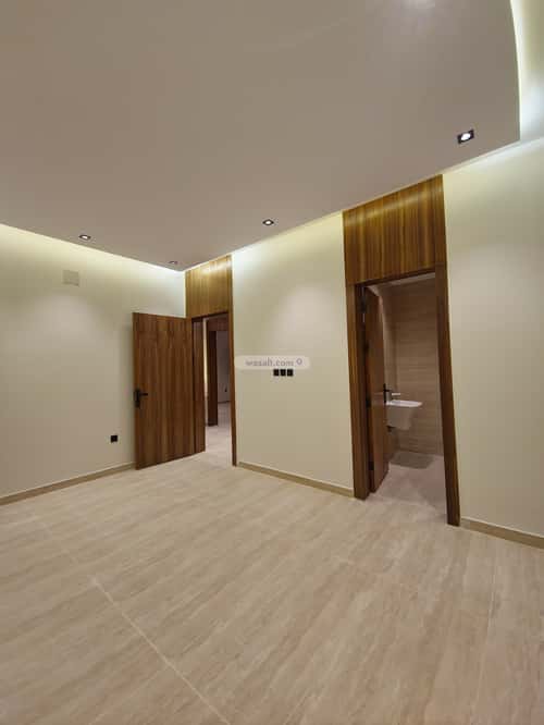 floor in Al Hazm 9