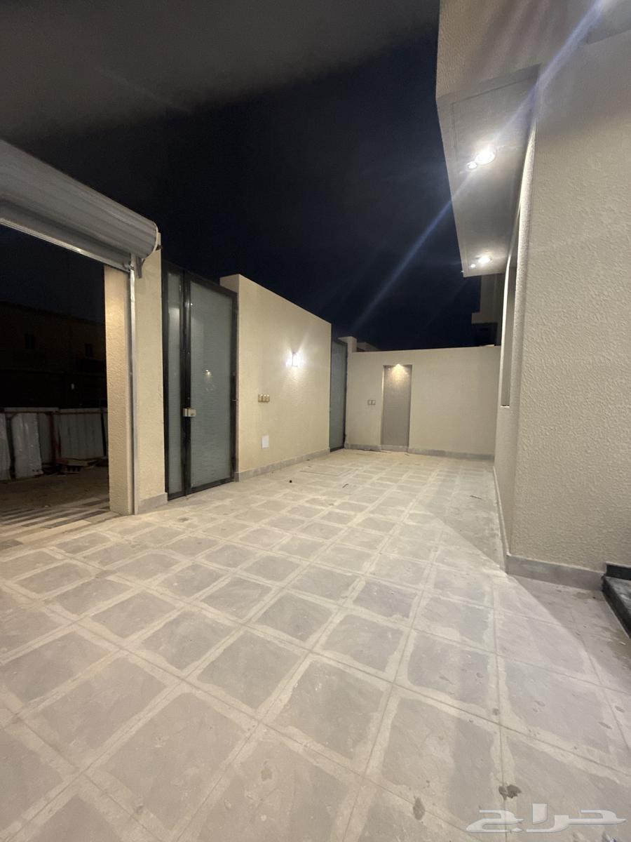 6 bedroom villa in Al Manar 3