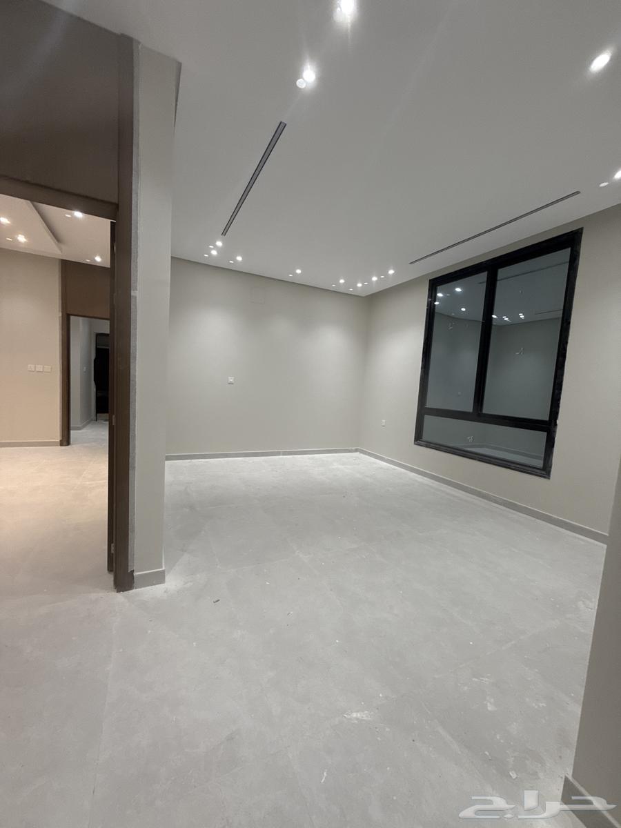 6 bedroom villa in Al Manar 6