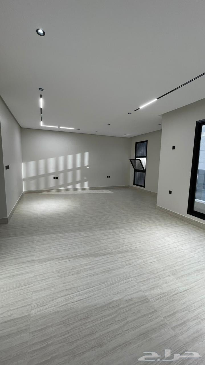 6 bedroom villa in Ash Shulah 16