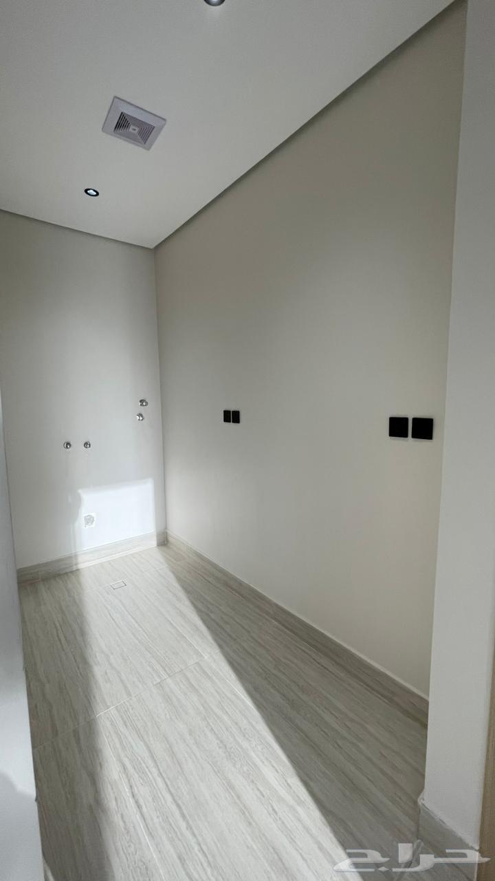 6 bedroom villa in Ash Shulah 10