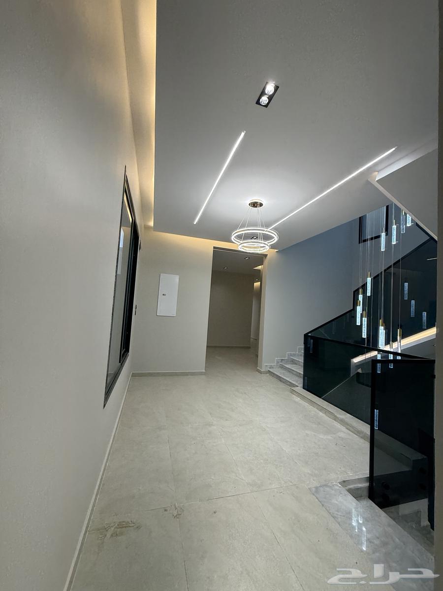 6 bedroom villa in Al Lulu 14