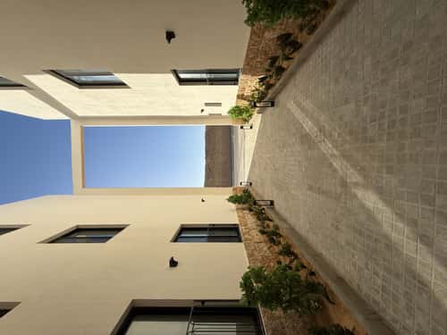 3 bedroom apartment in Al Mahdiyyah 3