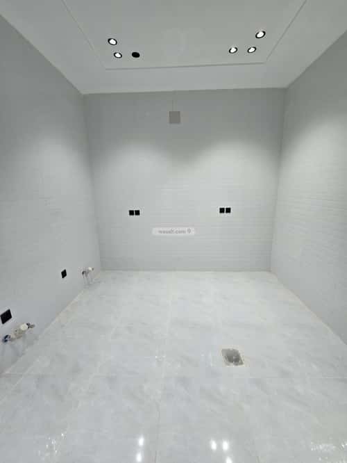 8 bedroom floor in Dahiat Namar 14