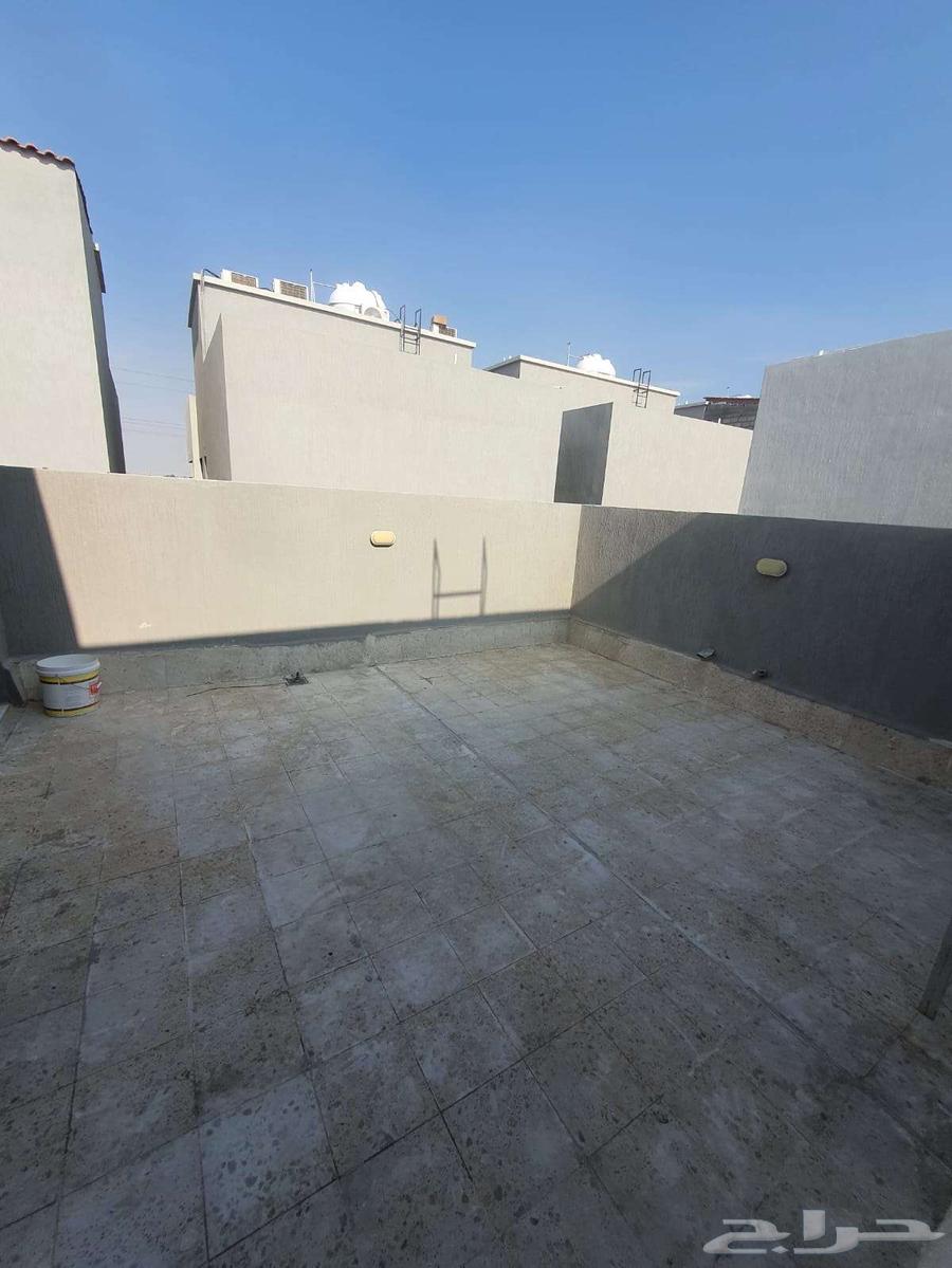 4 bedroom villa in Al Buhairah 12