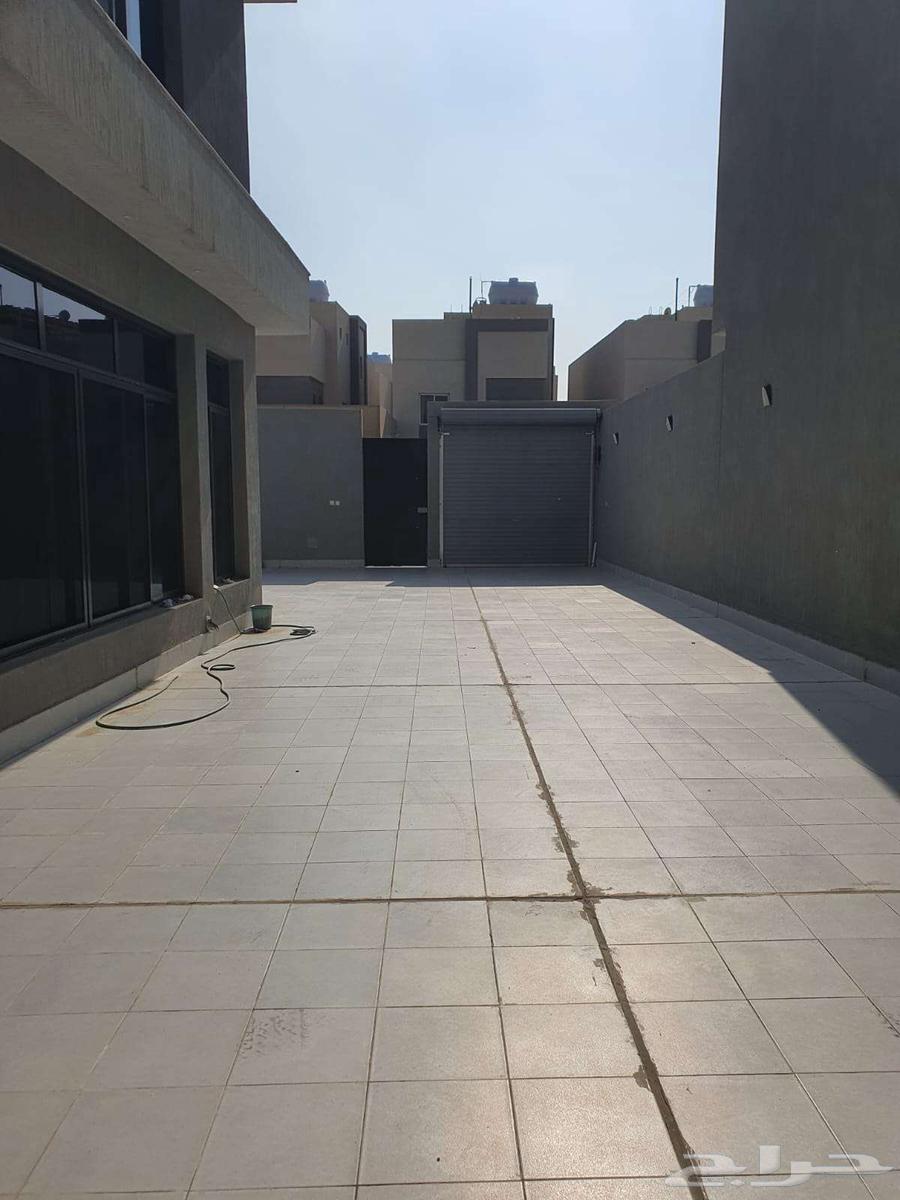 4 bedroom villa in Al Buhairah 20