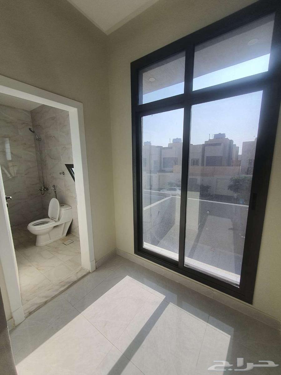 4 bedroom villa in Al Buhairah 26