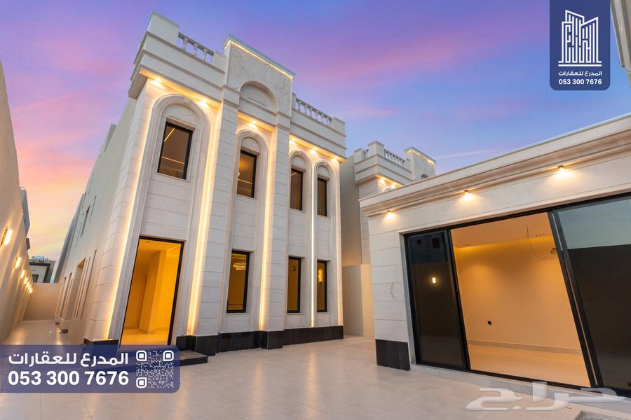 5 bedroom villa in Al Amwaj 2