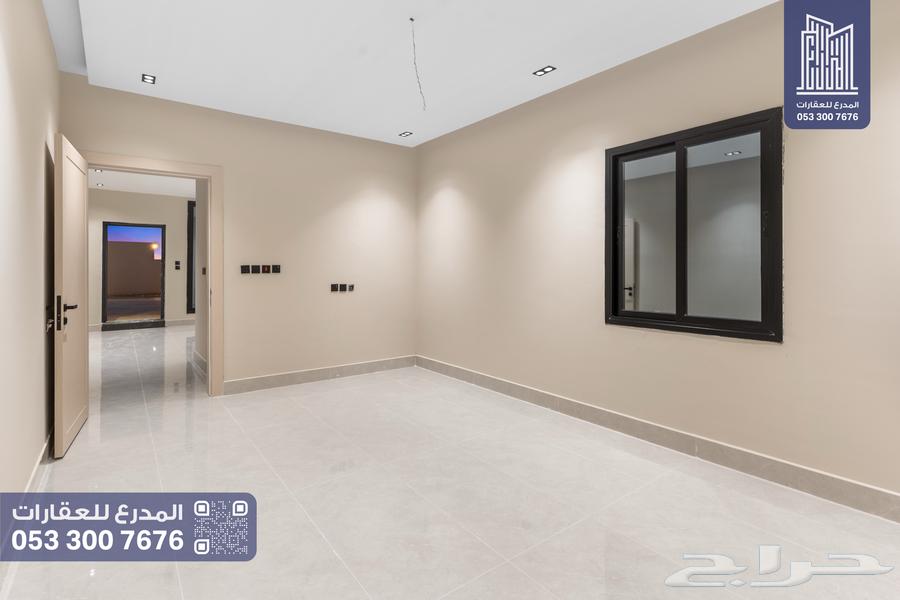 5 bedroom villa in Al Amwaj 11