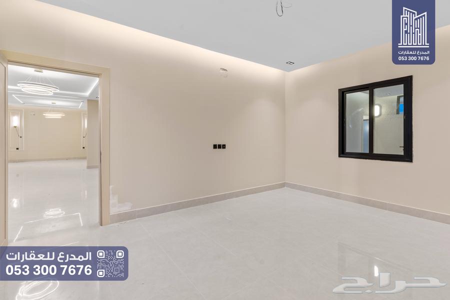 5 bedroom villa in Al Amwaj 6