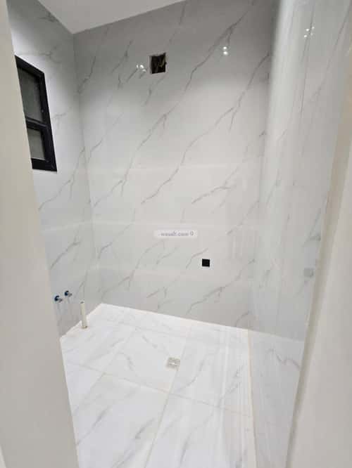 5 bedroom floor in Al Murjan 16