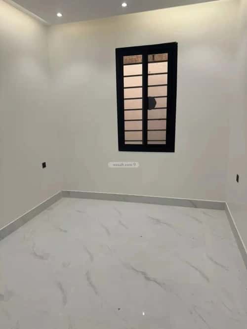 3 bedroom apartment in Al Marwa 2